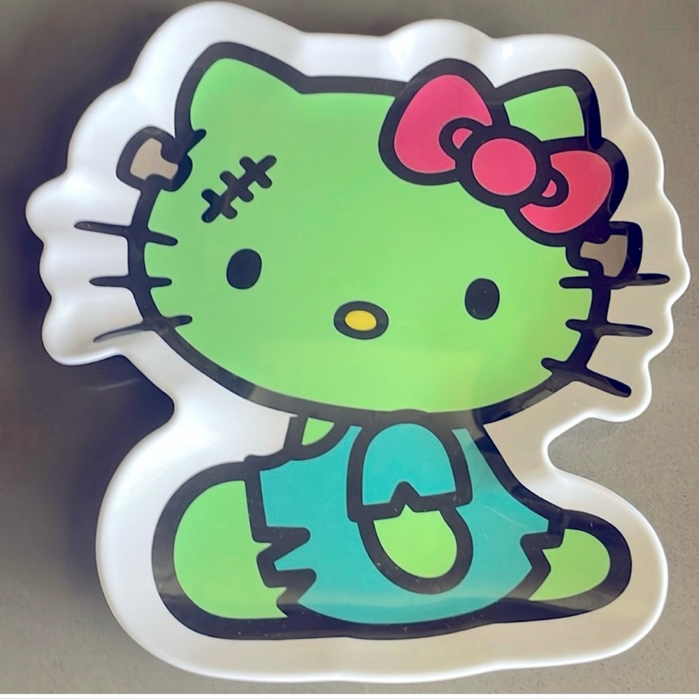 Hello Kitty Frankenstein Halloween Decor Plate